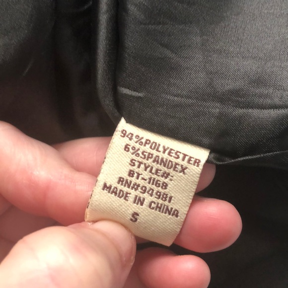 Gorgeous top - Picture 7 of 7